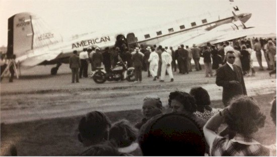 tmb 550 yyz first flt arrive 1938